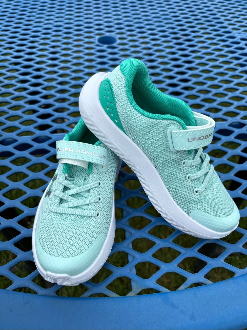 Under Armour Kids Mint Green Mesh Sneakers with Hook-and-Loop Strap